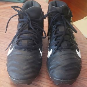 Nike Alpha Menace 2 Football cleats Fast flex Mens size 9.5W Black and white
